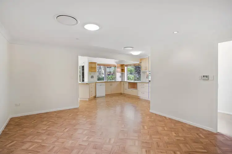 Fifth view of Homely house listing, 4 Spring Street, Middle Ridge QLD 4350