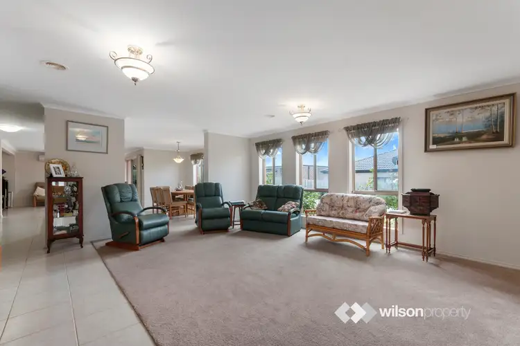 Fifth view of Homely house listing, 17 Sligo Court, Traralgon VIC 3844
