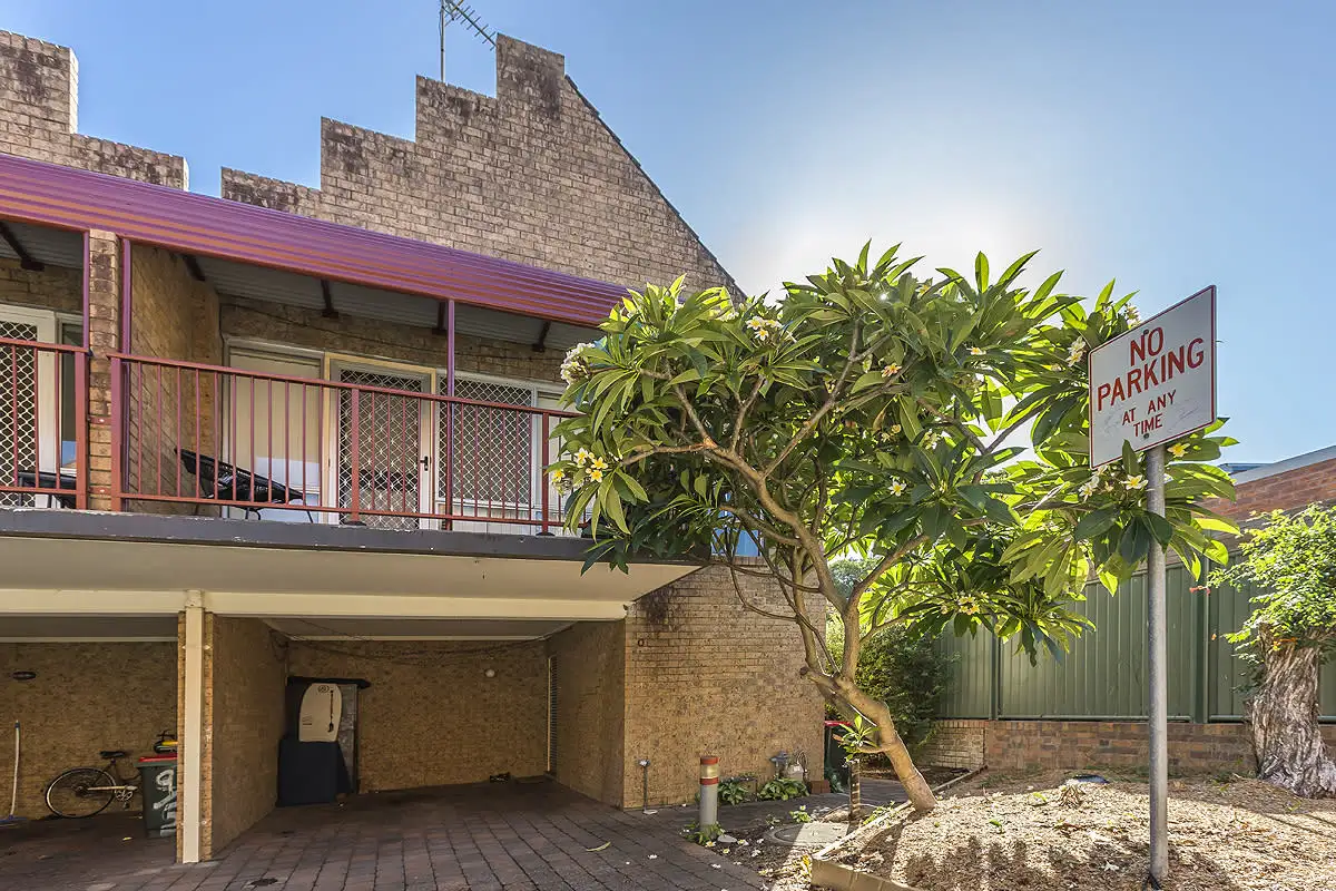 Main view of Homely townhouse listing, 10/5 Dawson Street, Cooks Hill NSW 2300