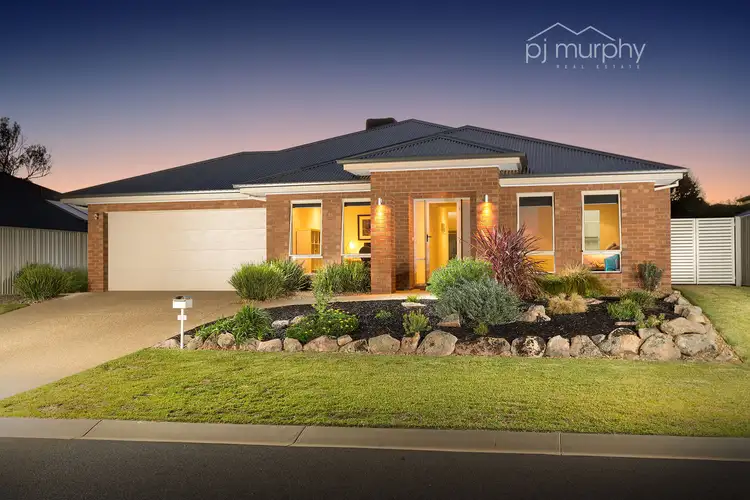 Second view of Homely house listing, 21 Pro Hart Drive, Baranduda VIC 3691