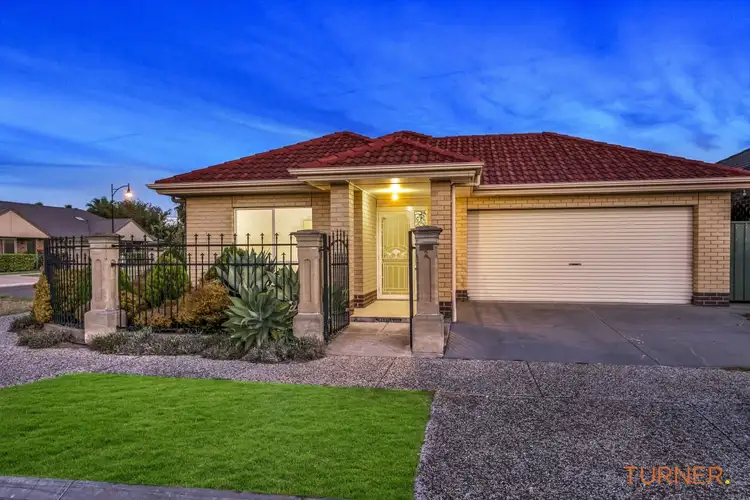 2 Hamilton Place, Mawson Lakes SA 5095