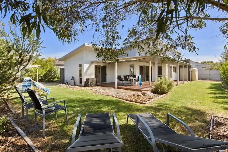 31 Norman Drive, Cowes VIC 3922