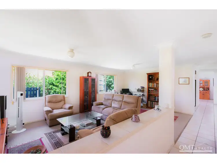 Second view of Homely house listing, 8 Matilda Way, Calamvale QLD 4116