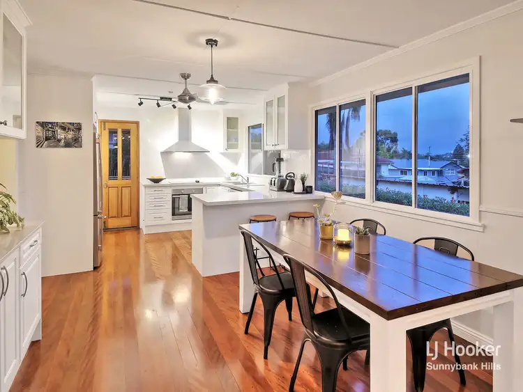 Second view of Homely house listing, 19 Thurlby Street, Upper Mount Gravatt QLD 4122