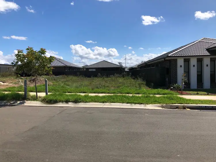 7 Williamson Street, Oran Park NSW 2570