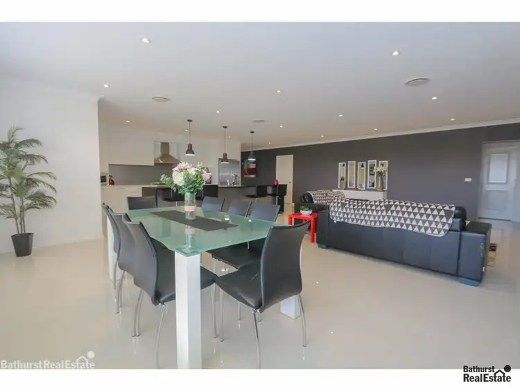 Third view of Homely house listing, 3 Topaz Court, Kelso NSW 2795