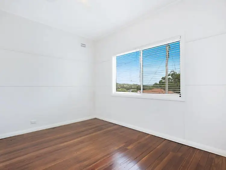 Fifth view of Homely house listing, 5 Vides Street, Cardiff NSW 2285