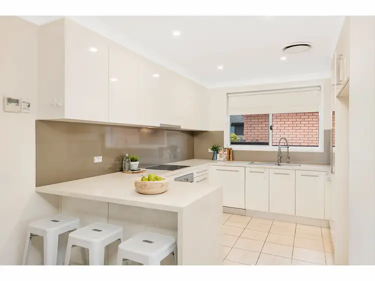 21 Cowper Drive, Camden South NSW 2570