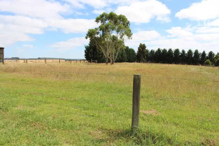 34 Wallaces Road, Barwon Downs VIC 3243