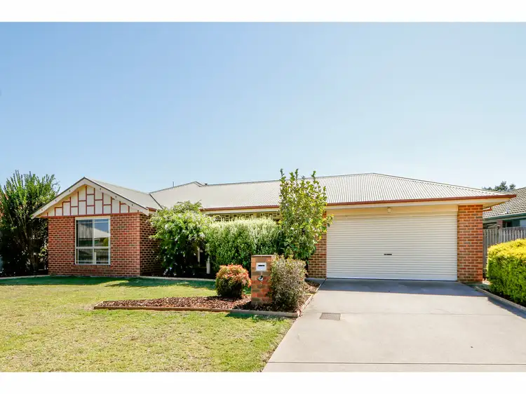 5 Kingfisher Place, Sale VIC 3850