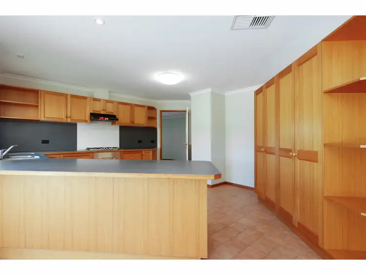 Sixth view of Homely house listing, 5 Kingfisher Place, Sale VIC 3850