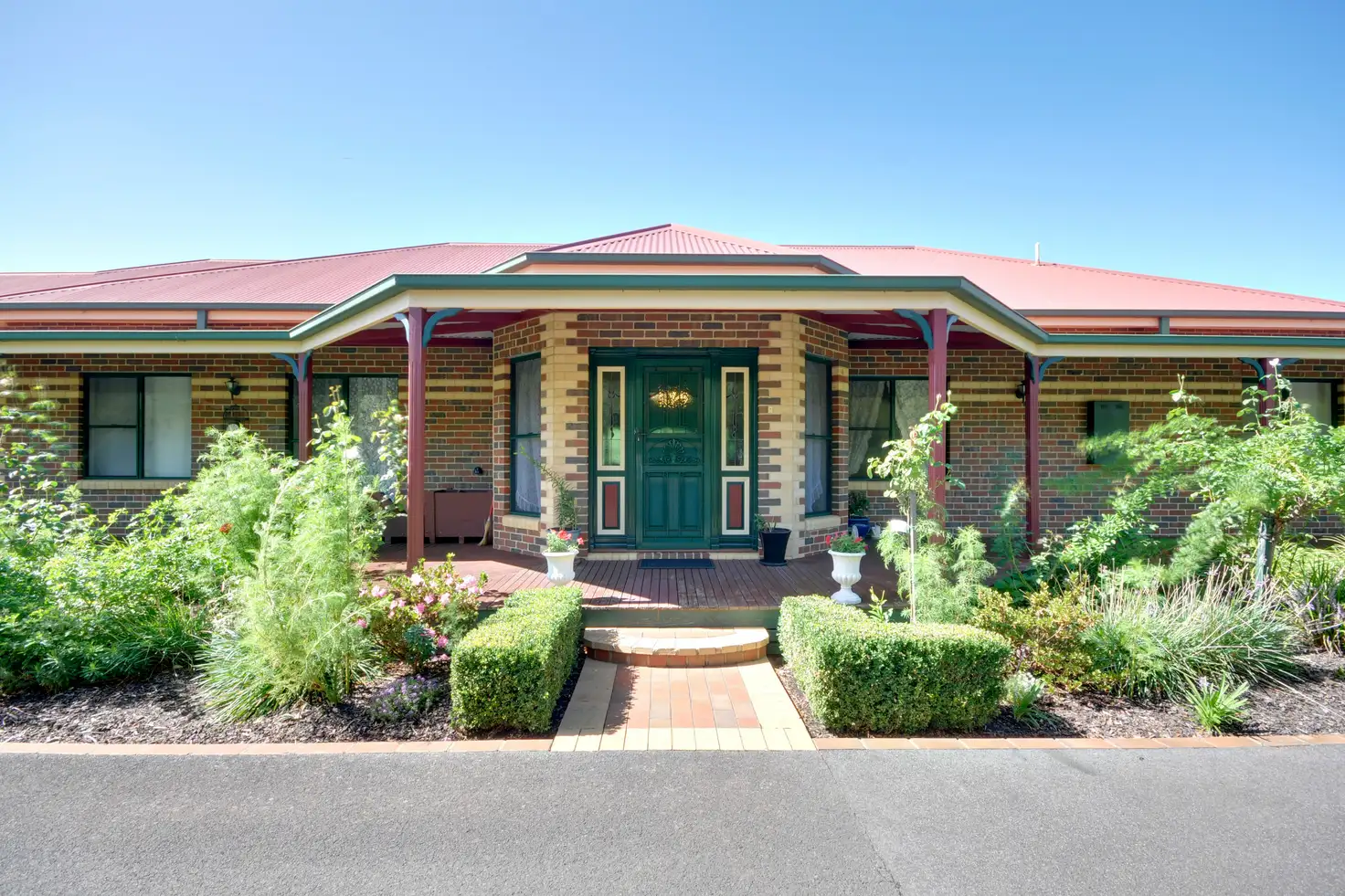 Main view of Homely house listing, 38 Malibu Place, Traralgon VIC 3844