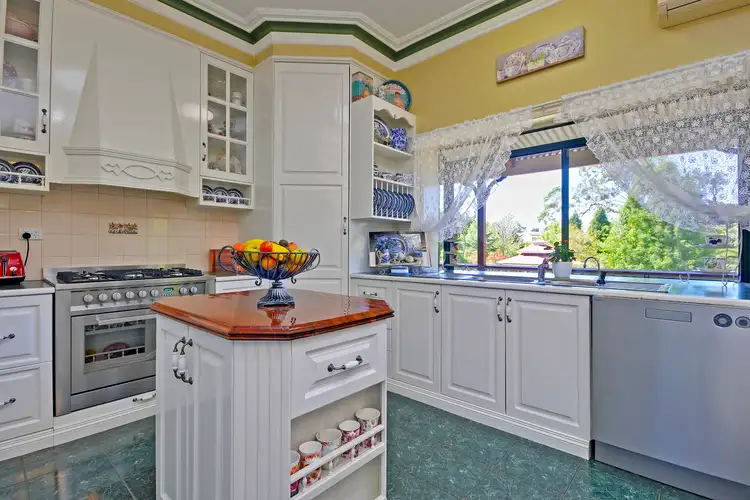 Fifth view of Homely house listing, 38 Malibu Place, Traralgon VIC 3844