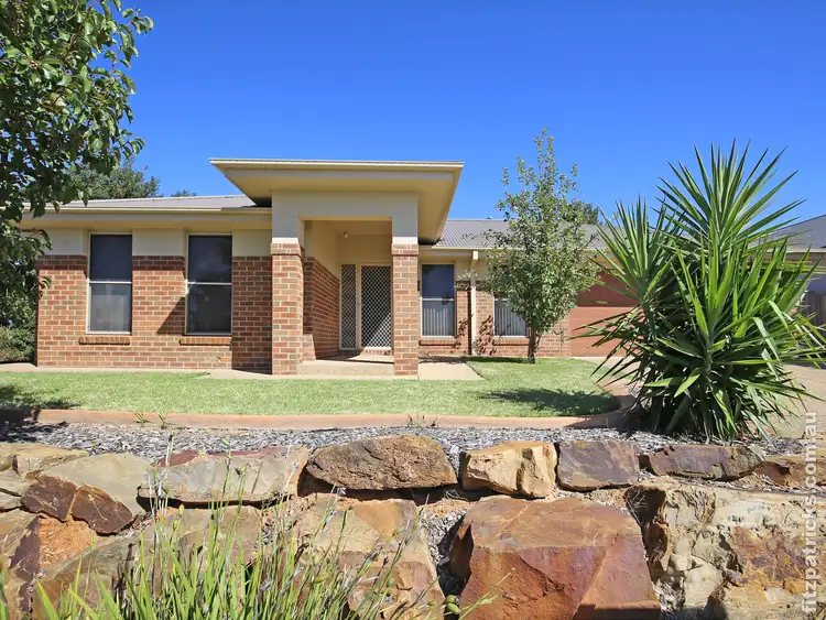37 Brindabella Drive, Tatton NSW 2650
