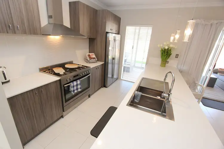 Sixth view of Homely house listing, 61 Torwood Edge, Halls Head WA 6210