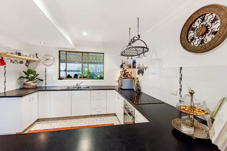Second view of Homely townhouse listing, 4/16 Daisy Street, Elanora QLD 4221