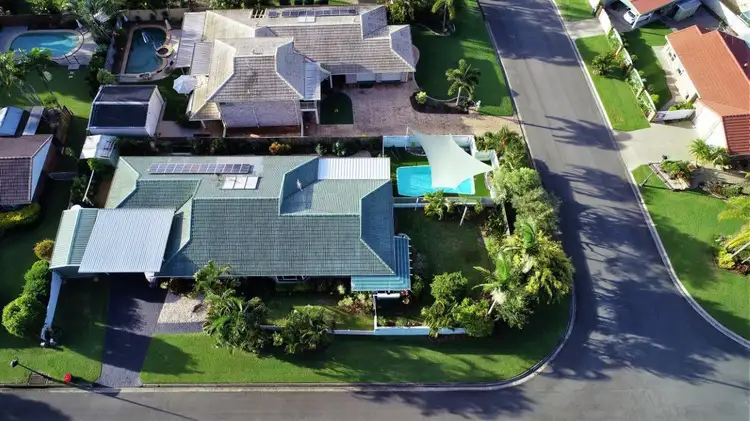 1 Araluen Close, Mountain Creek QLD 4557