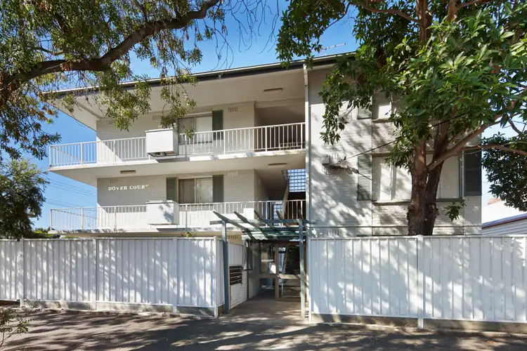 Second view of Homely apartment listing, 6/15 Dover Street, Flemington VIC 3031