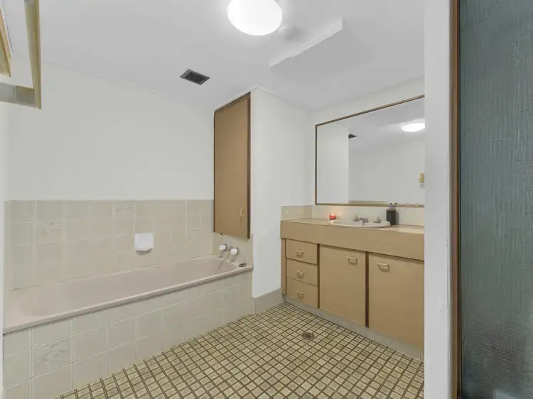 Sixth view of Homely apartment listing, 11/89 Thorn Street, Kangaroo Point QLD 4169