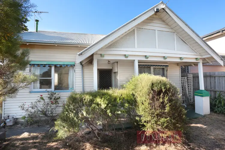 320 Somerville Road, Kingsville VIC 3012