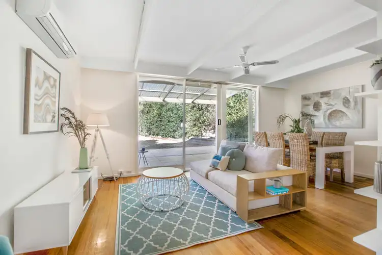 Fifth view of Homely house listing, 2 Dueran Street, Mount Eliza VIC 3930