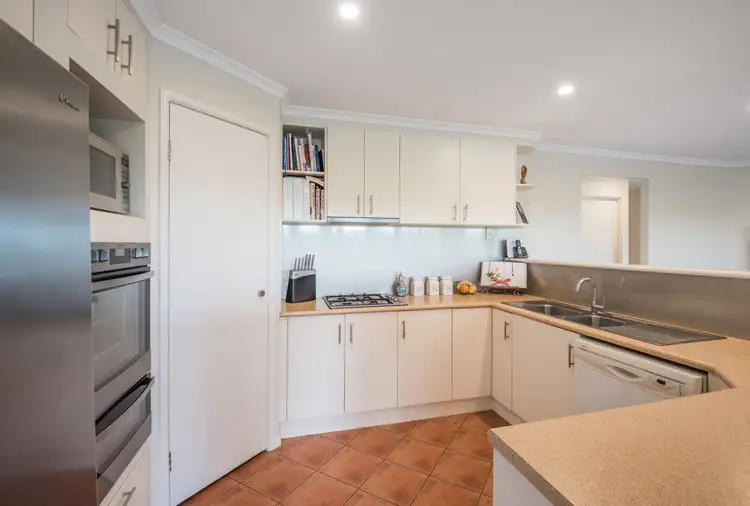 Fourth view of Homely house listing, 2 Sycamore Close, Springfield NSW 2250