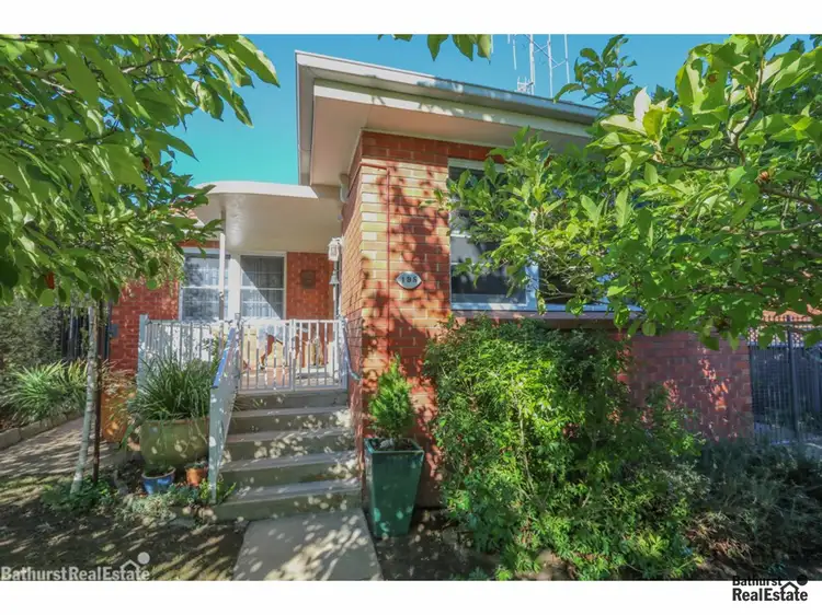 198 Rocket Street, Bathurst NSW 2795