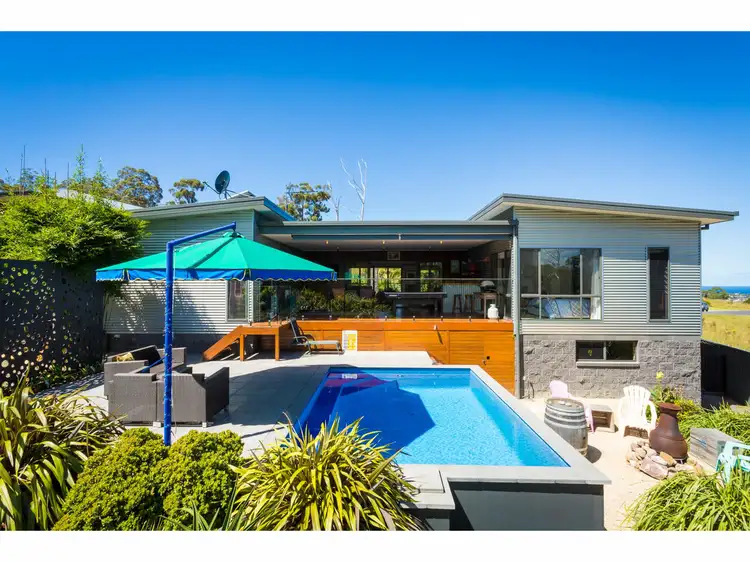 57 The Crest, Merimbula NSW 2548