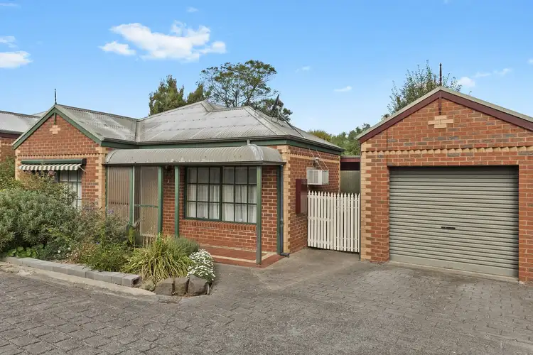 3/2-6 Hopkins Street, Winchelsea VIC 3241