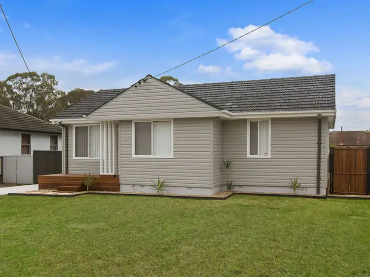 52 Insignia Street, Sadleir NSW 2168