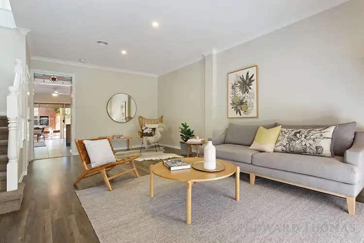 9/5-7 Ballarat Road, Footscray VIC 3011