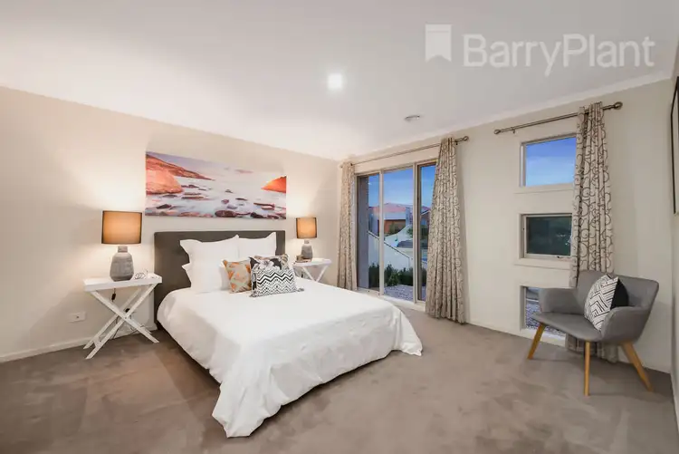 97 Blue Horizons Way, Pakenham VIC 3810