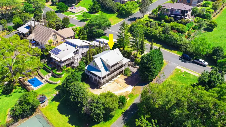6 Mackenzie Street, Mount Lofty QLD 4350