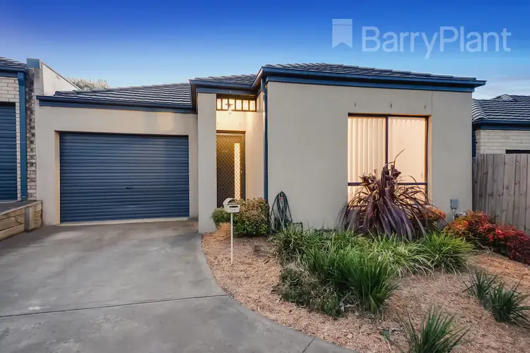11/120 Ahern Road, Pakenham VIC 3810