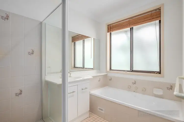 Fifth view of Homely house listing, 3 Louise Place, Elermore Vale NSW 2287