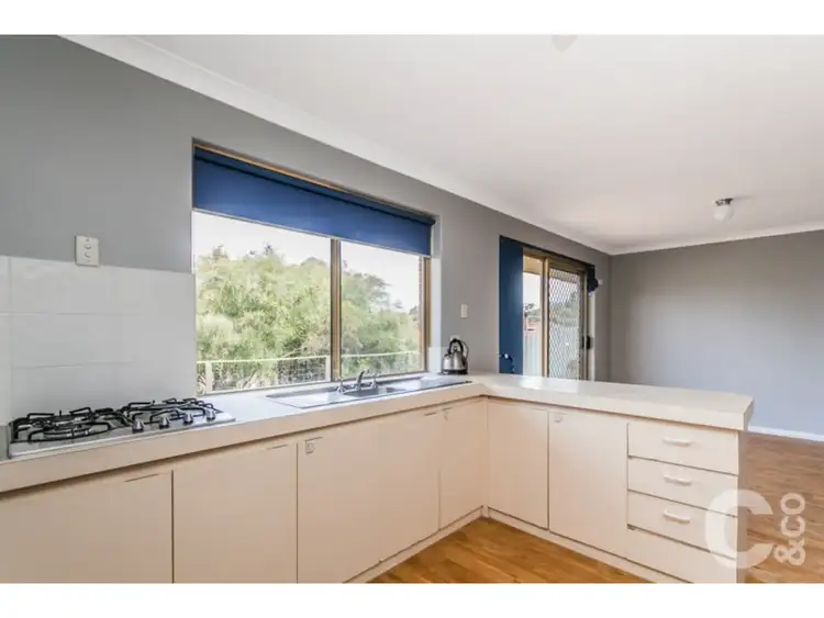 Sixth view of Homely house listing, 8 Moysey Court, Parmelia WA 6167