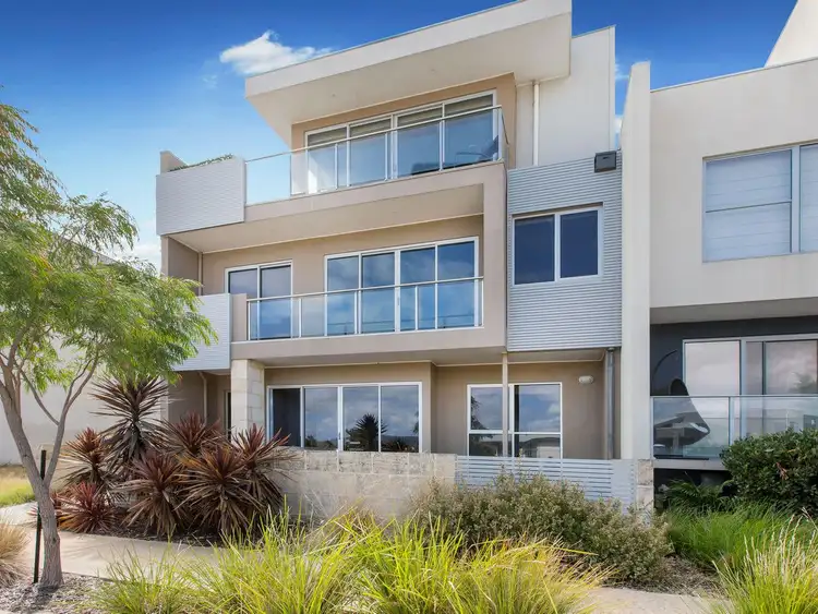 22 The Cove, Safety Beach VIC 3936