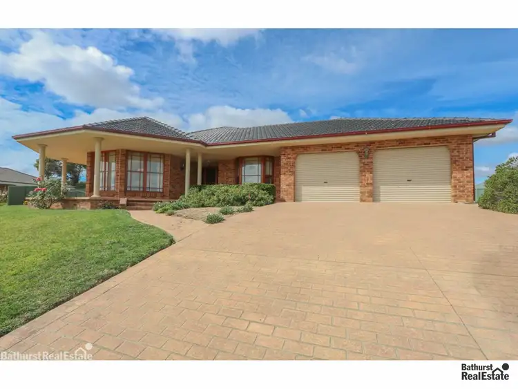 Main view of Homely house listing, 9 Magnolia Close, Kelso NSW 2795