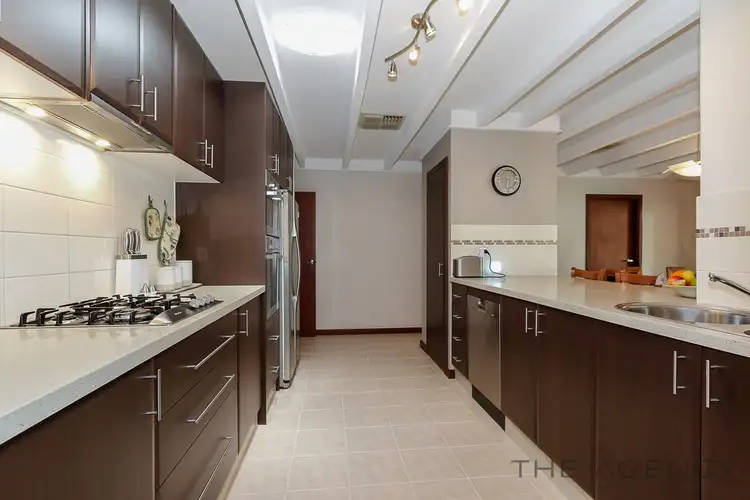 Fifth view of Homely house listing, 6 Ardtalla Court, Duncraig WA 6023