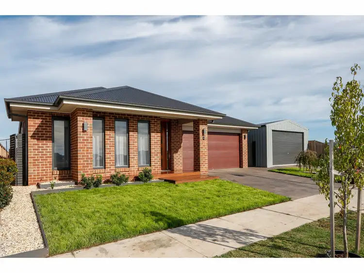 4 Wallace Street, Sale VIC 3850