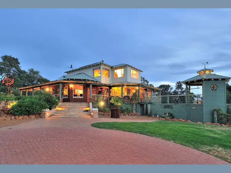 22 Basuto Rise, Brigadoon WA 6069