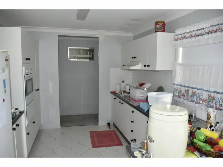 Second view of Homely house listing, 33 Crestview Avenue, Gatton QLD 4343