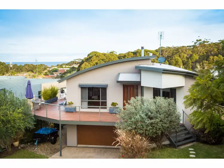 2 Elizabeth Parade, Tura Beach NSW 2548