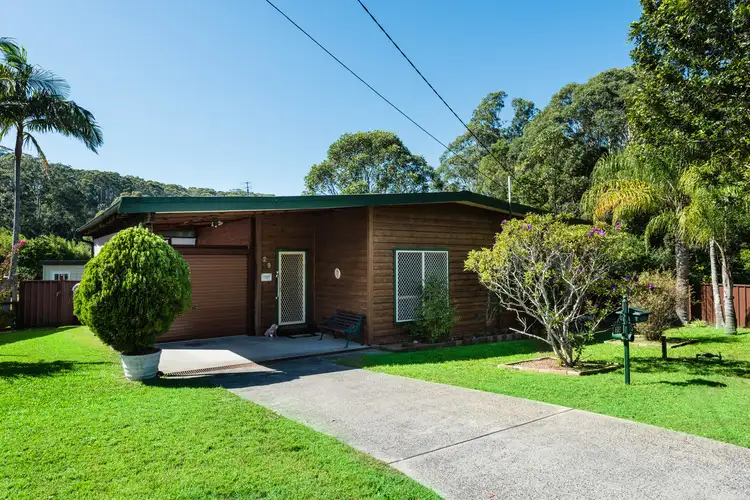 29 Dalton Street, Wyoming NSW 2250