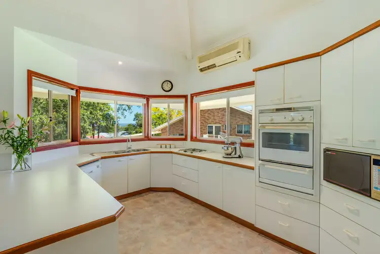Second view of Homely house listing, 10 Bermuda Place, Kincumber NSW 2251