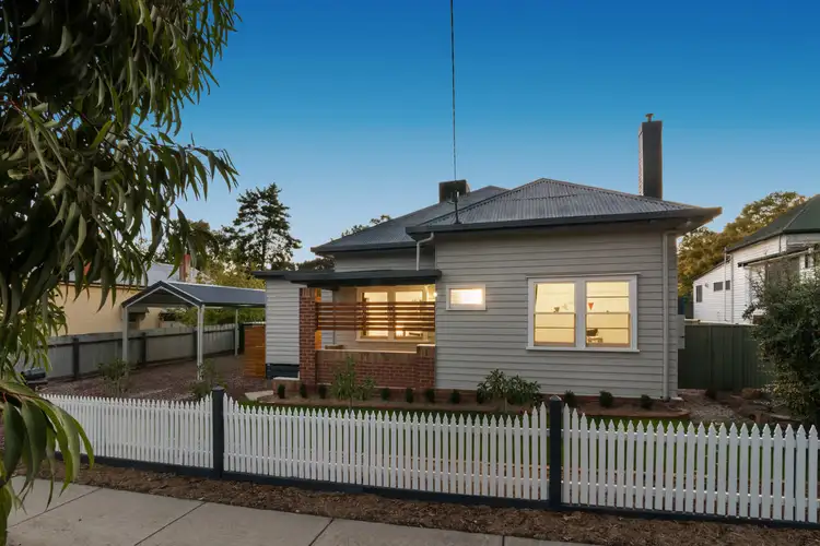 46 Reginald Street, Quarry Hill VIC 3550