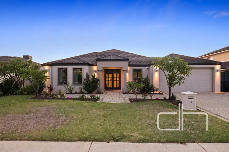 12 Lilac Hill Vista, Madeley WA 6065