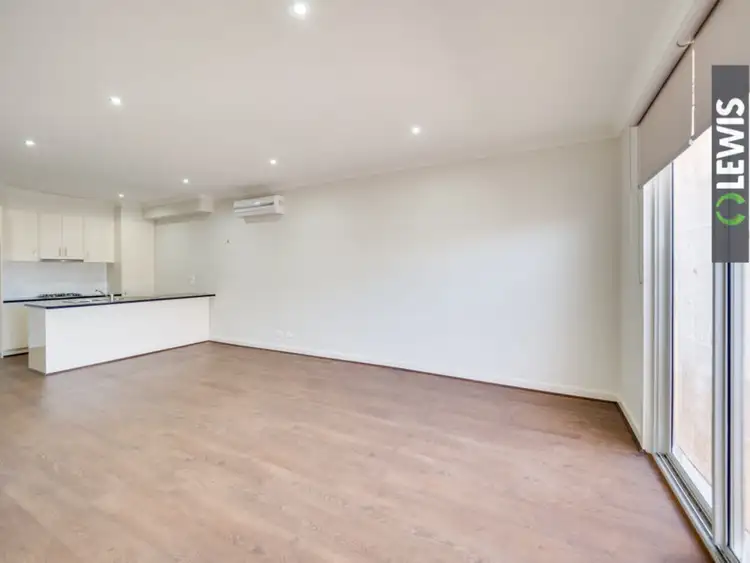 Fourth view of Homely townhouse listing, 4/39 Clarendon Avenue, Craigieburn VIC 3064