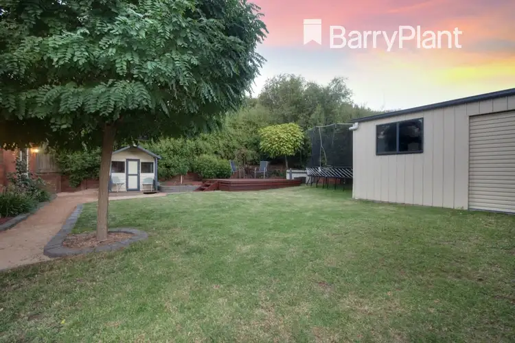 Fifth view of Homely house listing, 8 Justin Place, Pakenham VIC 3810