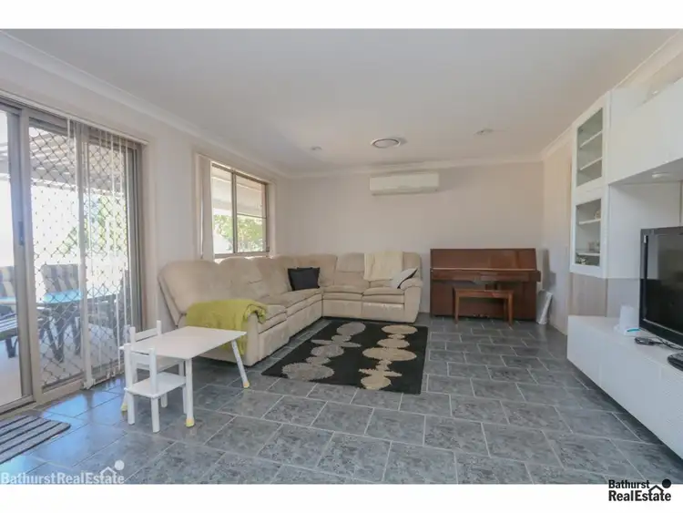 Third view of Homely house listing, 31 Jagoe Drive, Kelso NSW 2795